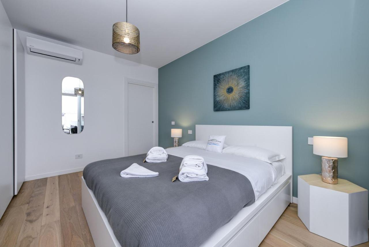 Opalia Residence - Garda Lake Lifestyle Apartment Пескьера-дель-Гарда Экстерьер фото
