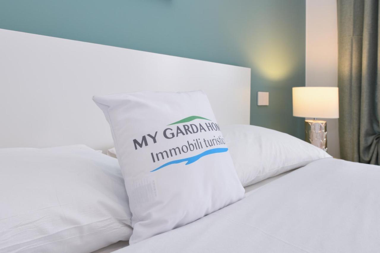 Opalia Residence - Garda Lake Lifestyle Apartment Пескьера-дель-Гарда Экстерьер фото