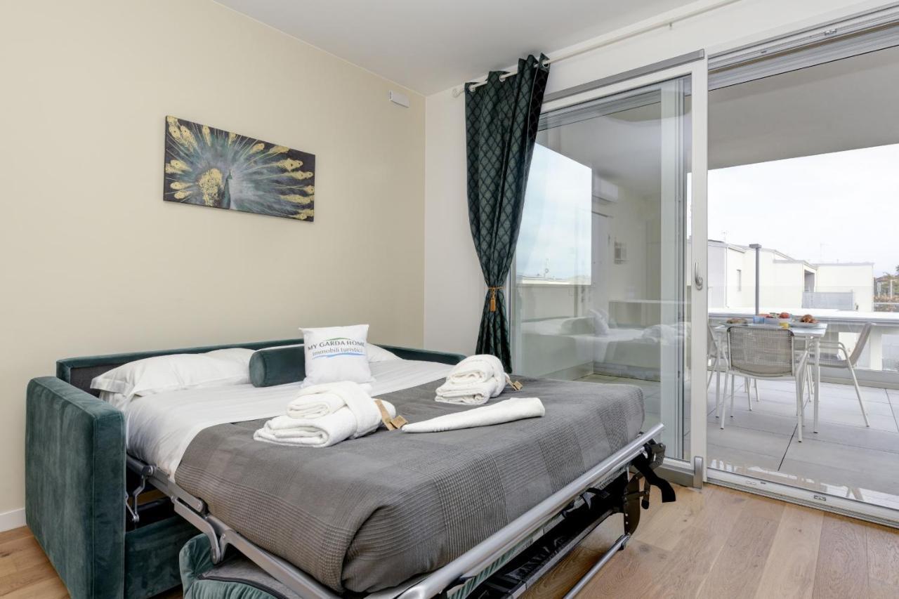 Opalia Residence - Garda Lake Lifestyle Apartment Пескьера-дель-Гарда Экстерьер фото