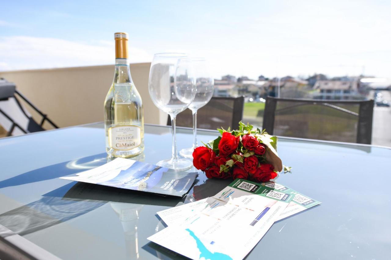 Opalia Residence - Garda Lake Lifestyle Apartment Пескьера-дель-Гарда Экстерьер фото